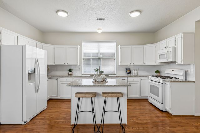 7513 Caribbean Drive, Rowlett, TX 75088