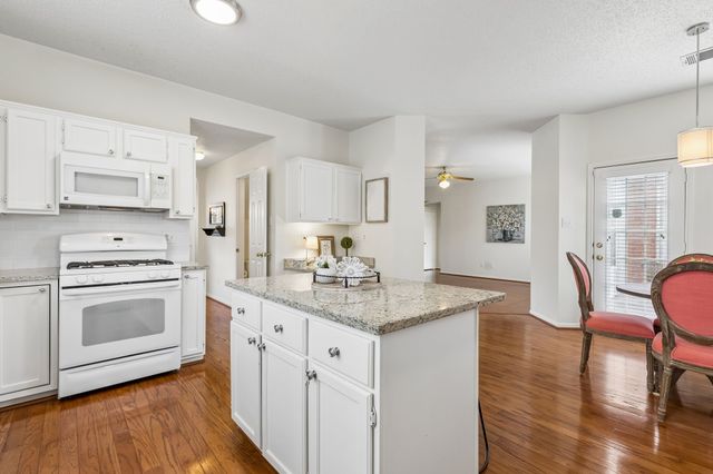 7513 Caribbean Drive, Rowlett, TX 75088