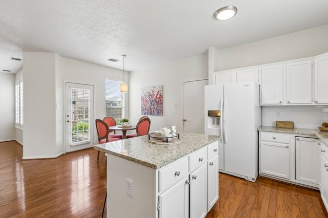 7513 Caribbean Drive, Rowlett, TX 75088