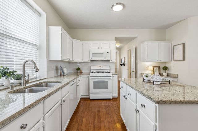 7513 Caribbean Drive, Rowlett, TX 75088