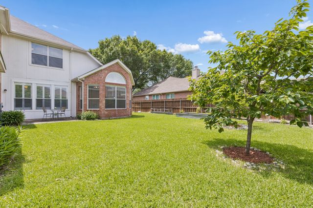 7513 Caribbean Drive, Rowlett, TX 75088