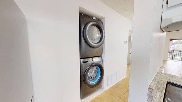 1000 LAKE OF THE WOODS BOULEVARD 203F, Casselberry, FL 32730