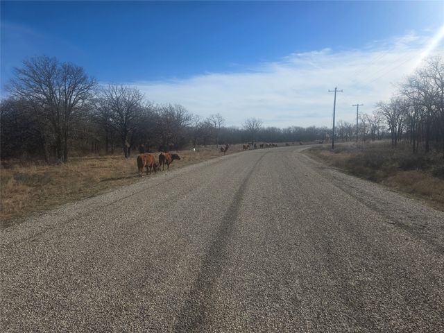 30 Oasis Ct Court, Perrin, TX 76449