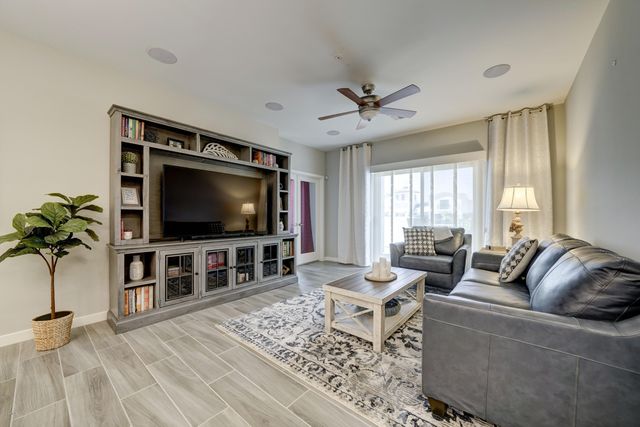 2511 W Queen Creek Road Unit 138, Chandler, AZ 85248