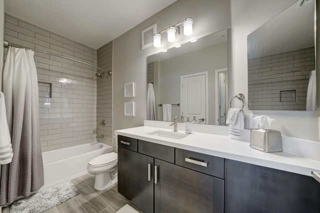 2511 W Queen Creek Road Unit 138, Chandler, AZ 85248