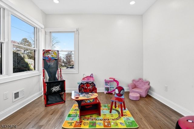 1734 Florida St, Westfield Town, NJ 07090