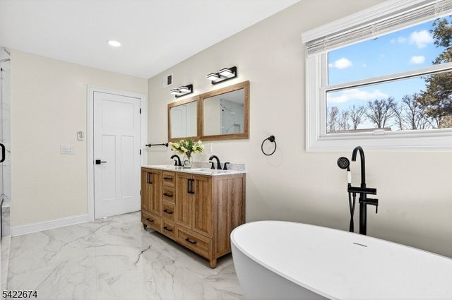 1734 Florida St, Westfield Town, NJ 07090