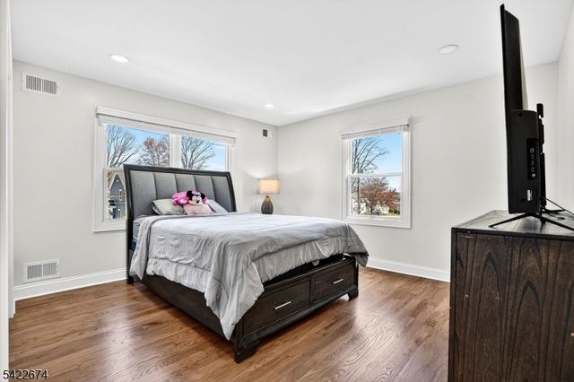1734 Florida St, Westfield Town, NJ 07090