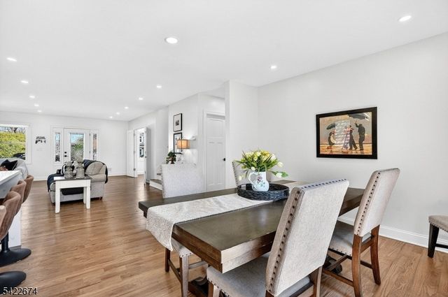 1734 Florida St, Westfield Town, NJ 07090