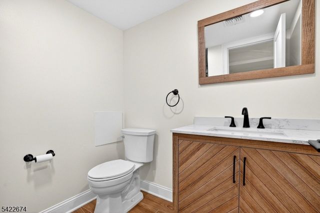 1734 Florida St, Westfield Town, NJ 07090