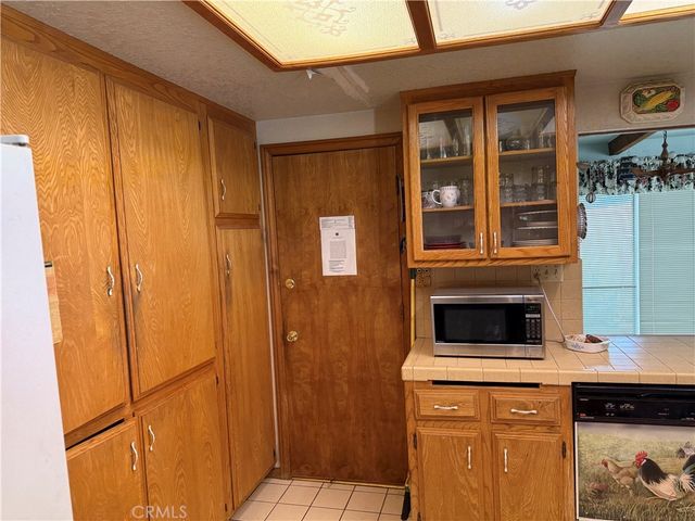 17747 Walnut, Hesperia, CA 92345