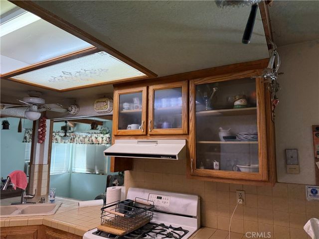 17747 Walnut, Hesperia, CA 92345