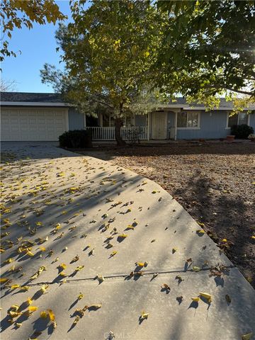 17747 Walnut, Hesperia, CA 92345