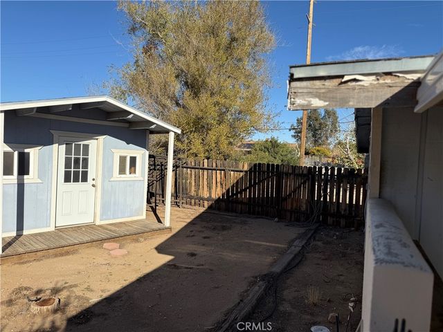 17747 Walnut, Hesperia, CA 92345