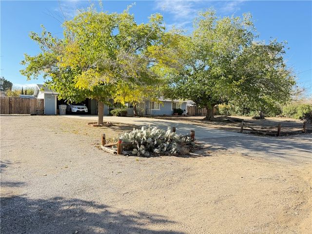 17747 Walnut, Hesperia, CA 92345