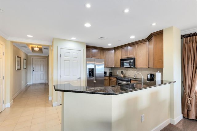 1360 CENTRE COURT RIDGE DRIVE 201, Reunion, FL 34747