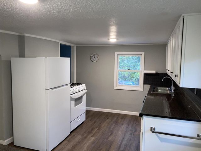 5183 E Apple Avenue, Muskegon, MI 49442