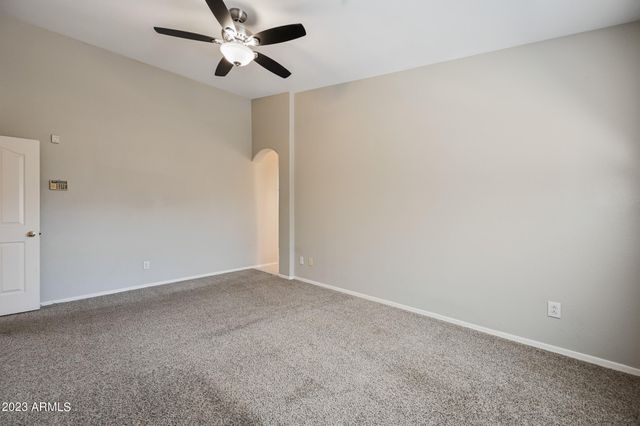 7253 E KIVA Avenue, Mesa, AZ 85209