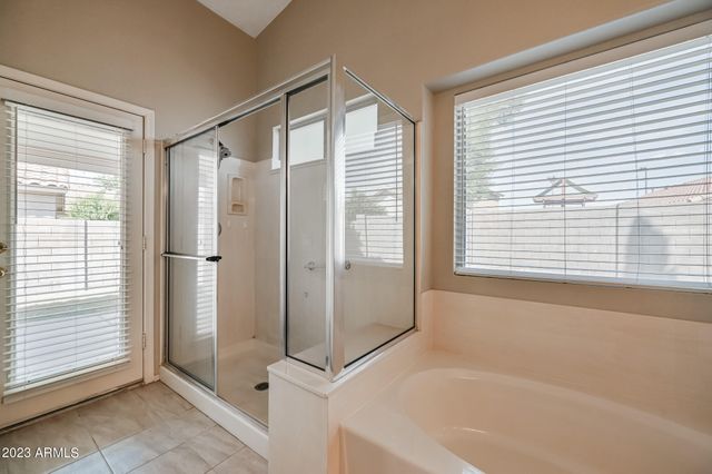 7253 E KIVA Avenue, Mesa, AZ 85209