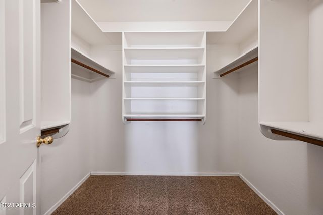 7253 E KIVA Avenue, Mesa, AZ 85209