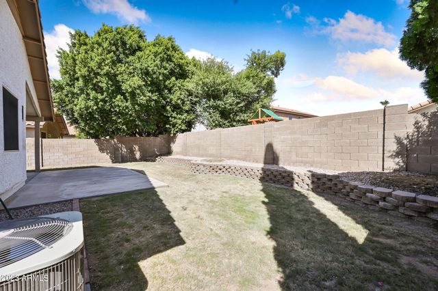 7253 E KIVA Avenue, Mesa, AZ 85209