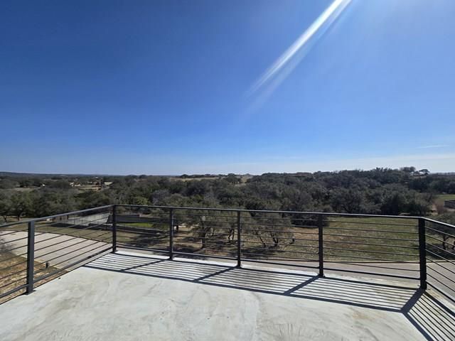 2425 Bruin DR, Spicewood, TX 78669