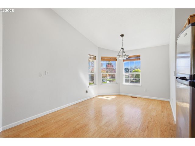 9904 Ne 41ST Ct, Vancouver, WA 98686