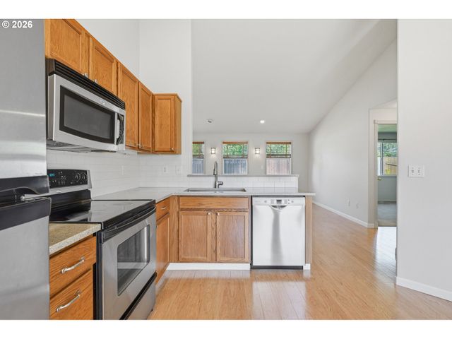 9904 Ne 41ST Ct, Vancouver, WA 98686