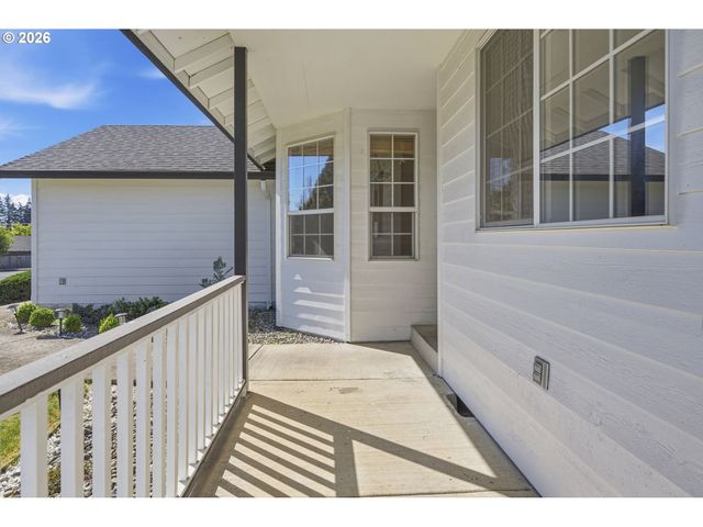 9904 Ne 41ST Ct, Vancouver, WA 98686