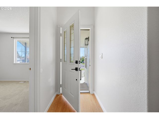 9904 Ne 41ST Ct, Vancouver, WA 98686