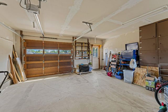 2900 Lois Lane, Grants Pass, OR 97527