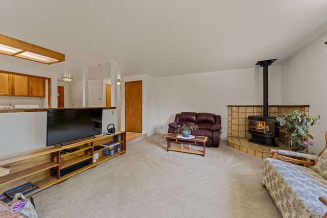 2900 Lois Lane, Grants Pass, OR 97527