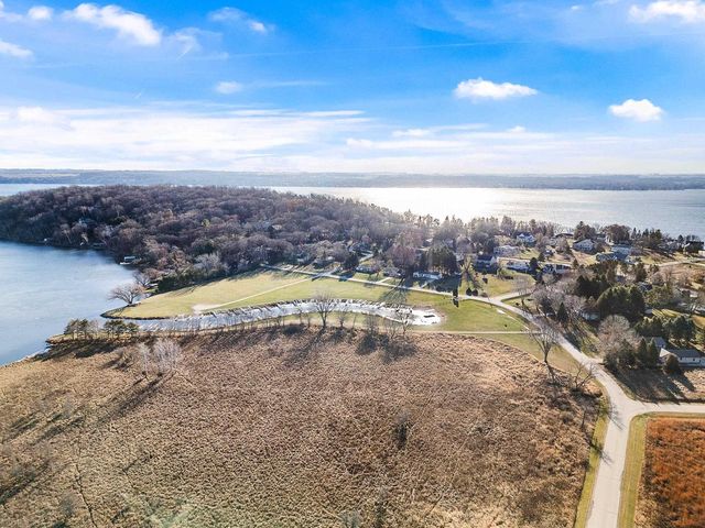 W3141 Bay Road, Green Lake, WI 54941