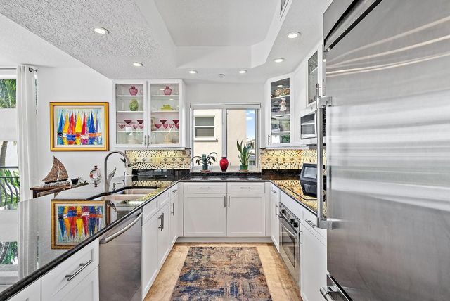 314 Inlet Way 103, Palm Beach Shores, FL 33404