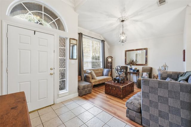 7 Lake Forest Court, Trophy Club, TX 76262