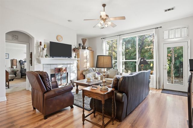 7 Lake Forest Court, Trophy Club, TX 76262