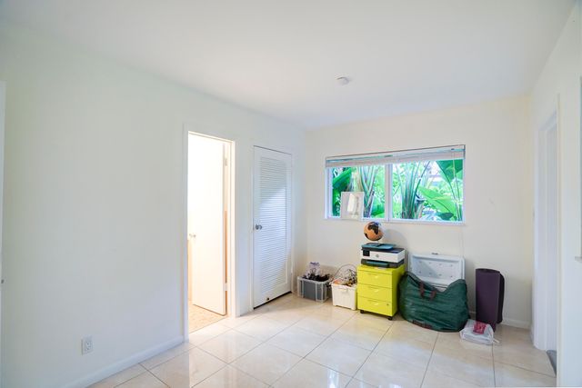 216 32nd Street, West Palm Beach, FL 33407