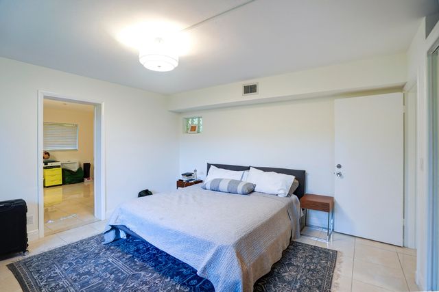 216 32nd Street, West Palm Beach, FL 33407