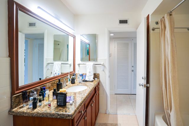 216 32nd Street, West Palm Beach, FL 33407