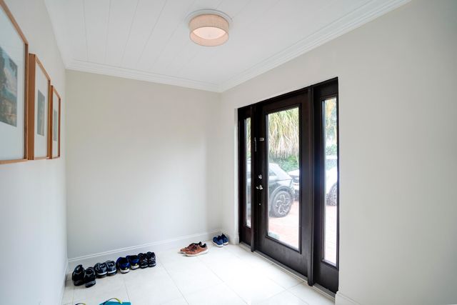 216 32nd Street, West Palm Beach, FL 33407