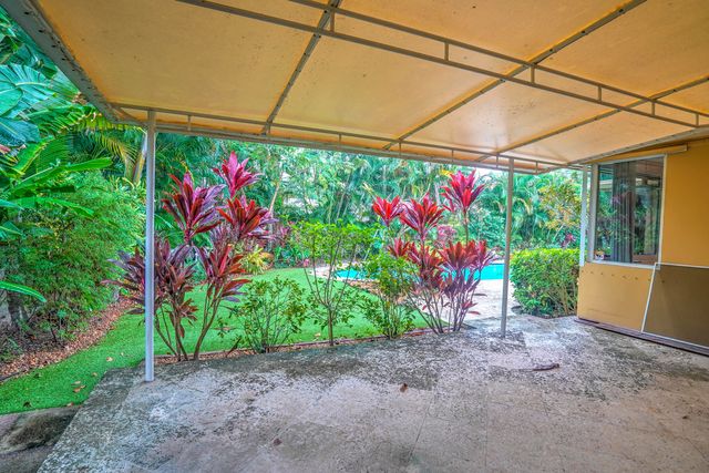 216 32nd Street, West Palm Beach, FL 33407