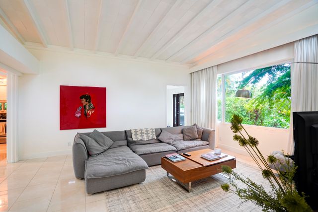 216 32nd Street, West Palm Beach, FL 33407