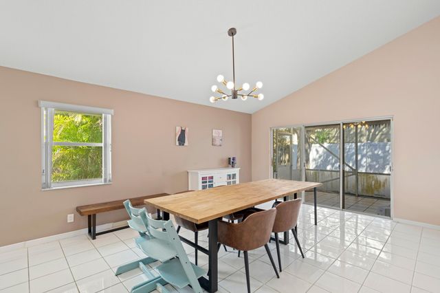 10217 Brookville Lane, Boca Raton, FL 33428