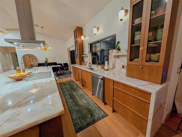 5131 SW 201st Ter, Southwest Ranches, FL 33332
