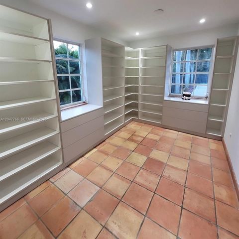 5131 SW 201st Ter, Southwest Ranches, FL 33332