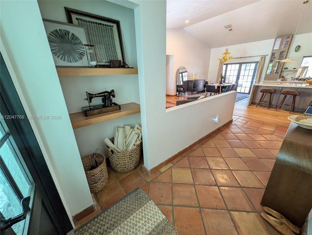 5131 SW 201st Ter, Southwest Ranches, FL 33332