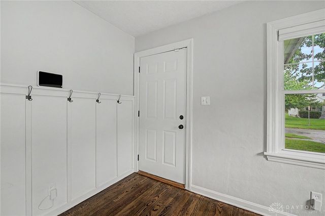 2901 Lansing Drive, Dayton, OH 45420