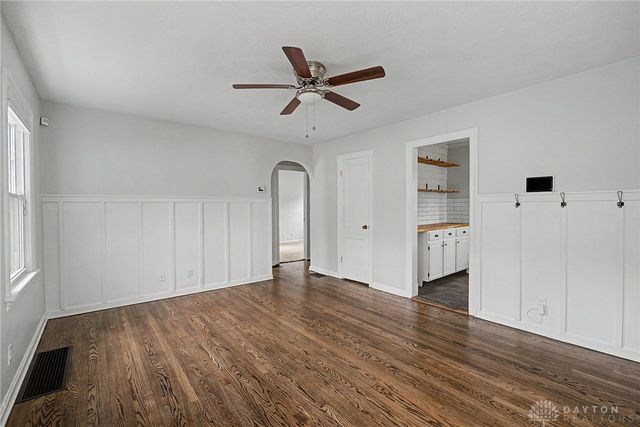 2901 Lansing Drive, Dayton, OH 45420