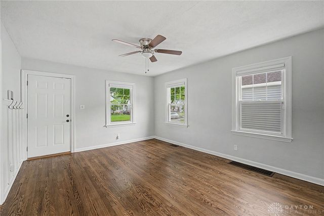 2901 Lansing Drive, Dayton, OH 45420