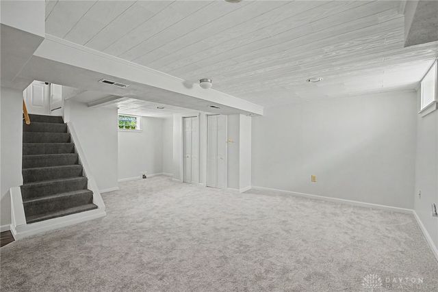 2901 Lansing Drive, Dayton, OH 45420